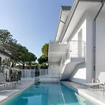 Apartment Modern With Shared Pool And Terrace Bibione