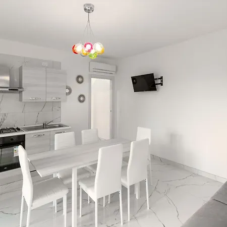 Modern With Shared Pool And Terrace * Bibione